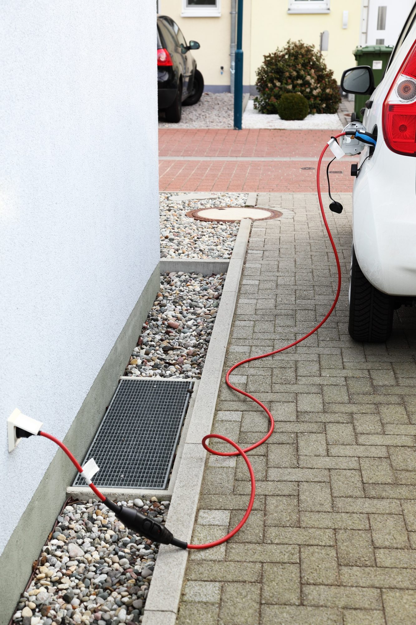 Charging an electric vehicle with a household power strip